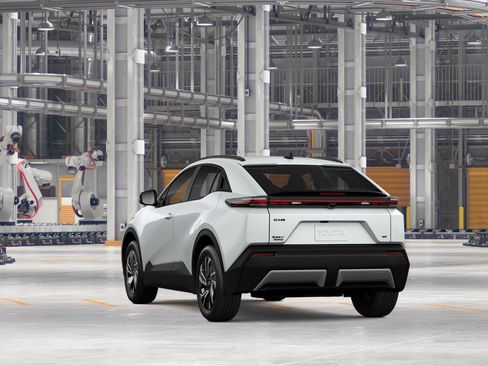 New 2026 Toyota C-HR AWD/4WD image 9