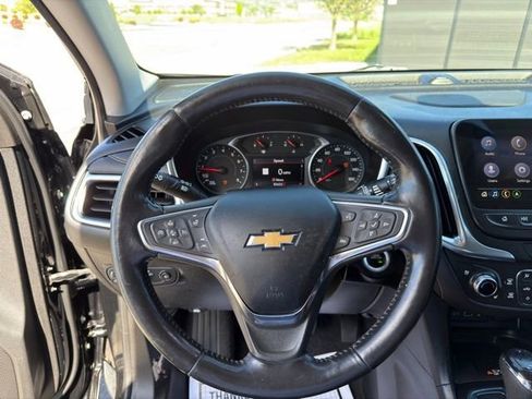 Used 2021 Chevrolet Equinox Premier AWD/4WD image 14