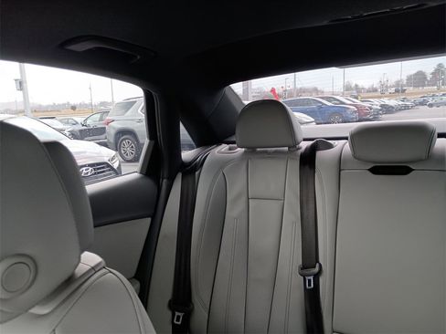 Used 2020 Audi A4 2.0T Premium w/ Convenience Package image 12