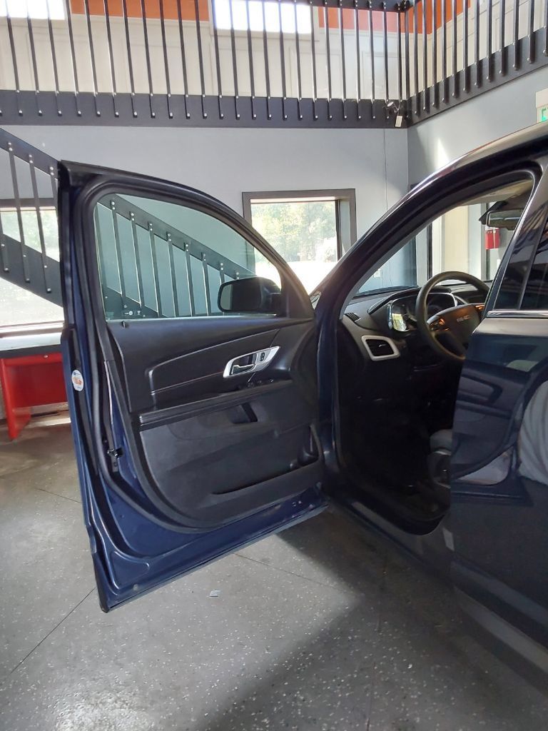 Used 2017 GMC Terrain SLE FWD image 17