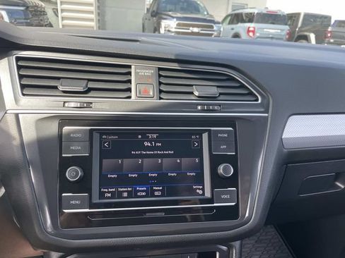 Used 2024 Volkswagen Tiguan S AWD/4WD image 27