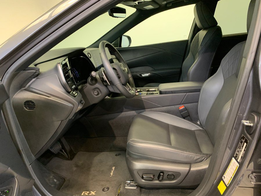 Used 2024 Lexus RX 350 Premium w/ Accessory Package (Z1) AWD/4WD image 16