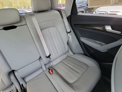 Used 2018 Audi Q5 2.0T Premium Plus w/ Premium Plus Package image 6