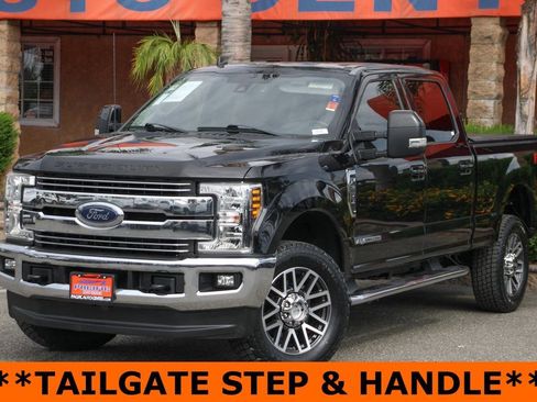 Used 2019 Ford F250 Lariat w/ Lariat Ultimate Package image 4