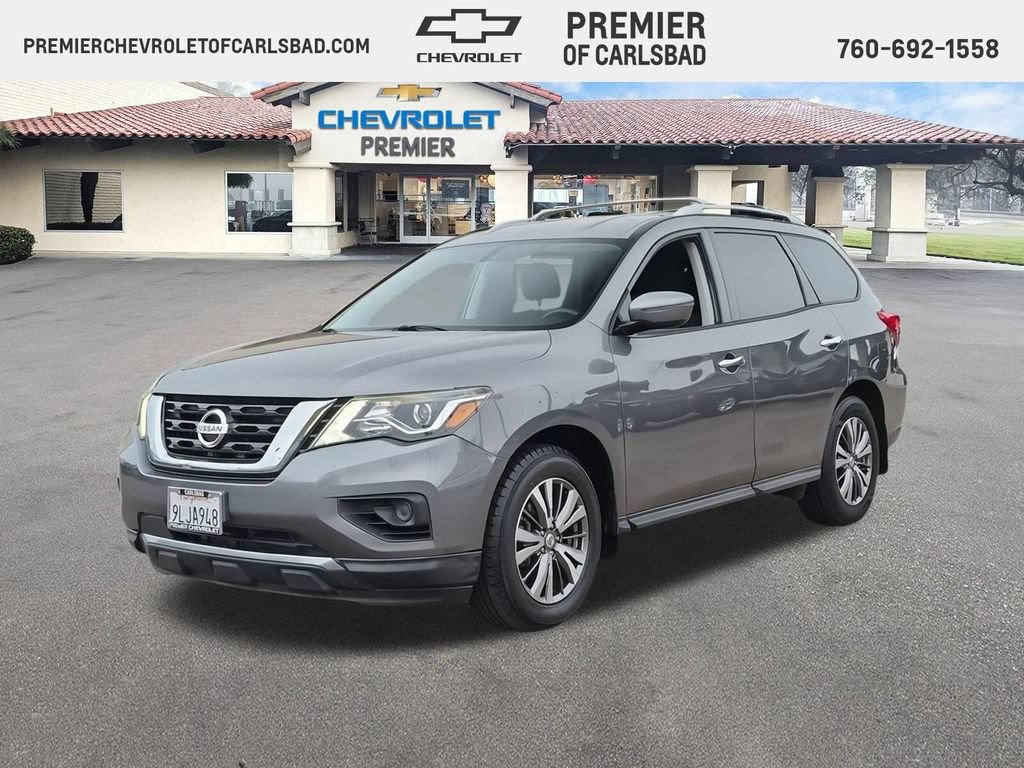 Used 2019 Nissan Pathfinder S FWD image 1