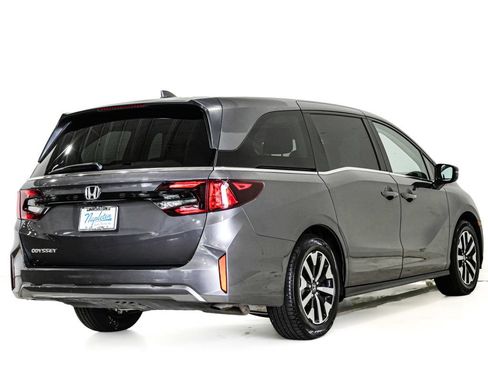 Used 2025 Honda Odyssey EX-L image 7