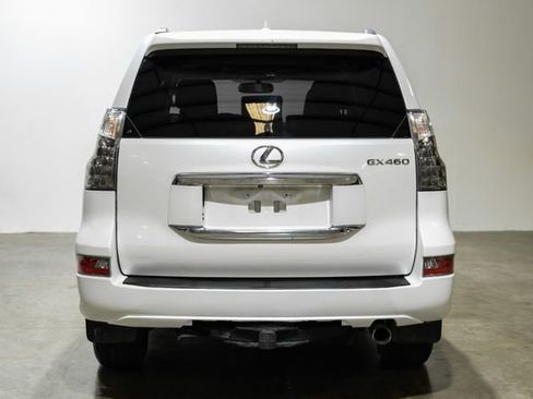 Used 2014 Lexus GX 460 AWD/4WD image 11