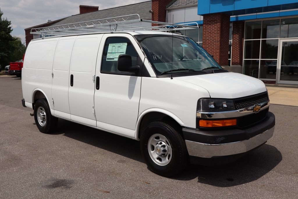 New 2025 Chevrolet Express 2500 w/ Driver Convenience Package RWD image 3