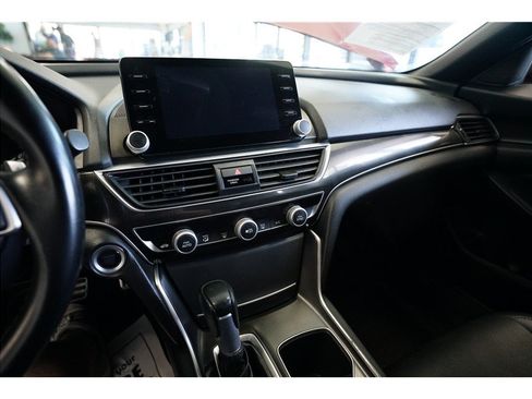 Used 2021 Honda Accord Sport image 19