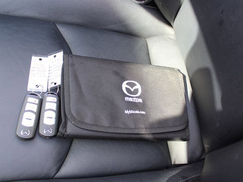 Used 2013 MAZDA MX-5 Miata Grand Touring w/ Premium Pkg image 16