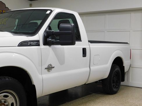 Used 2015 Ford F250 XL RWD image 25