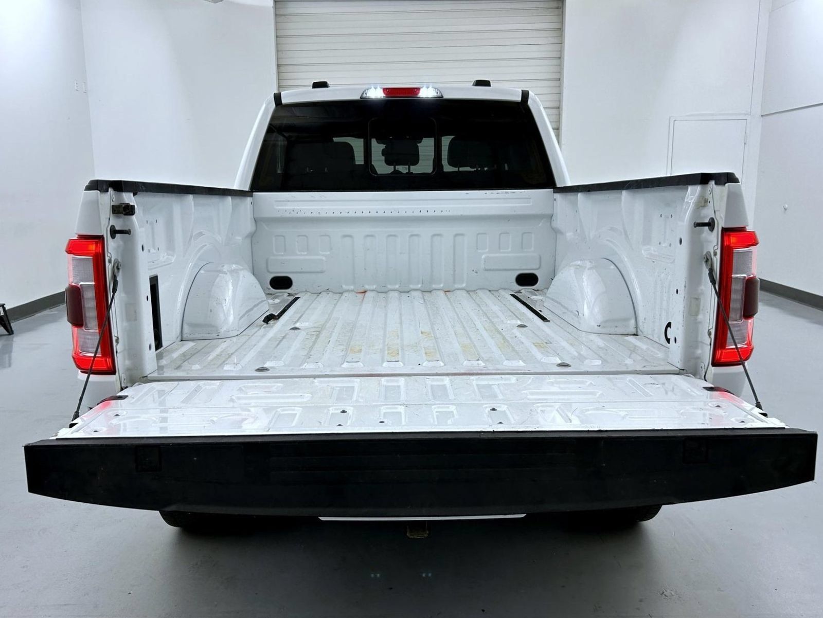Used 2022 Ford F150 Lariat w/ Equipment Group 502A High AWD/4WD image 22