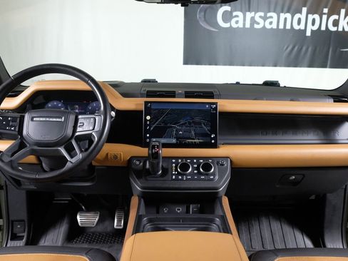 Used 2023 Land Rover Defender 110 X image 14