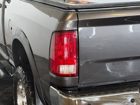 Used 2018 RAM 2500 Big Horn AWD/4WD image 9