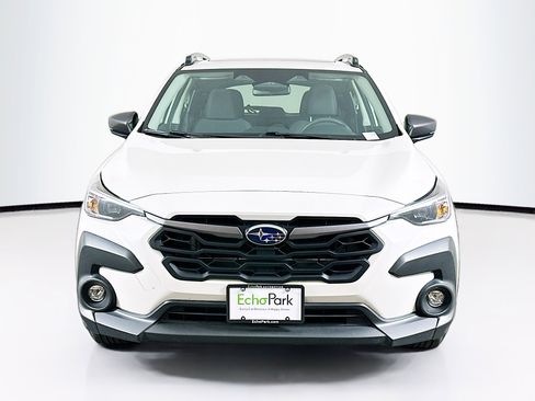 Used 2025 Subaru Crosstrek 2.0i Premium image 2