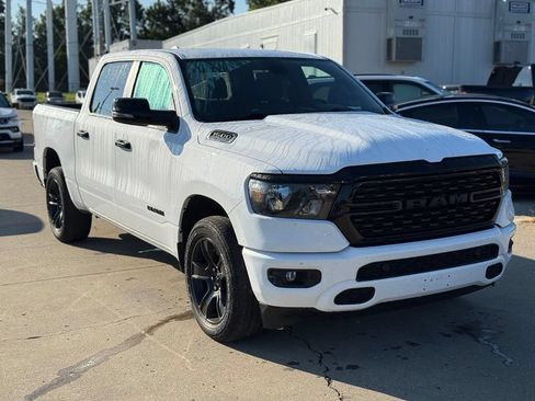 Used 2023 RAM 1500 Big Horn AWD/4WD image 5