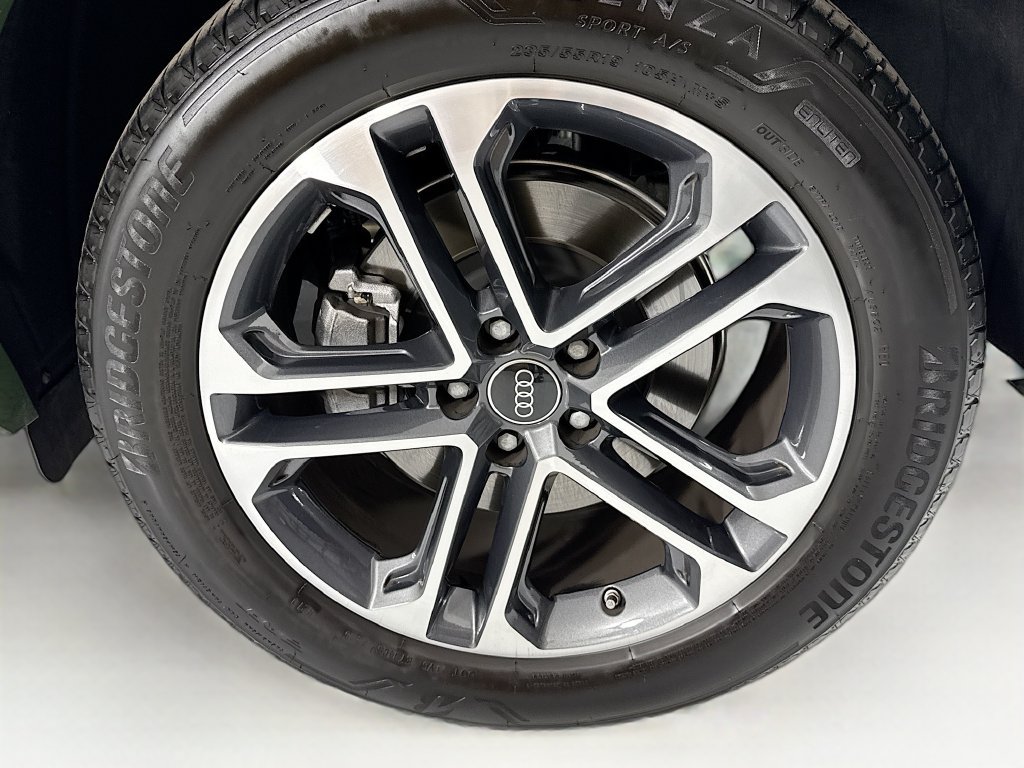 Certified 2025 Audi Q5 Premium w/ Premium Plus AWD/4WD image 31