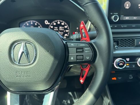 Used 2024 Acura Integra image 16