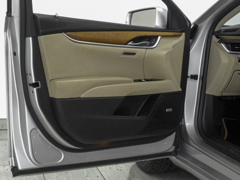 Used 2018 Cadillac XTS Luxury FWD image 41