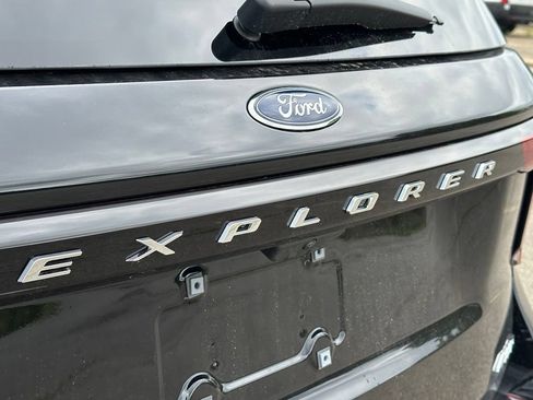 New 2026 Ford Explorer Active w/ Active Comfort Package AWD/4WD image 26