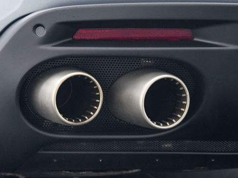 Certified 2023 Ferrari Roma image 23