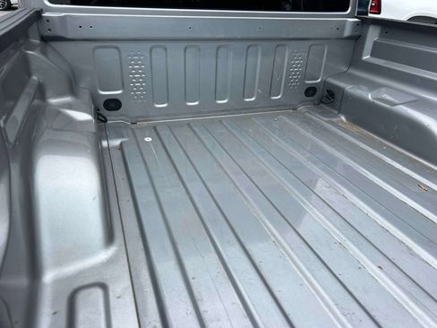 Used 2020 Jeep Gladiator Rubicon AWD/4WD image 12