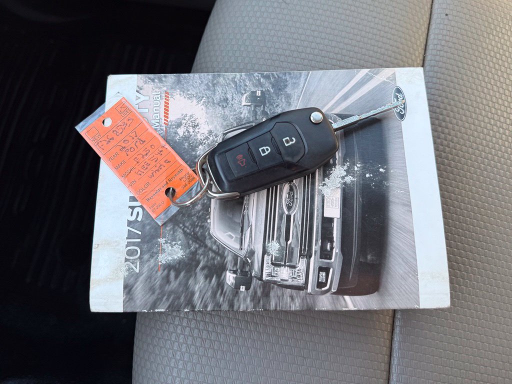 Used 2017 Ford F250 XL w/ Power Equipment Group AWD/4WD image 32