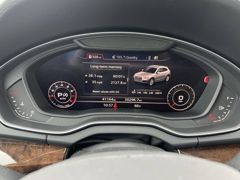 Used 2019 Audi Q5 2.0T Premium Plus w/ Premium Plus Package AWD/4WD image 21