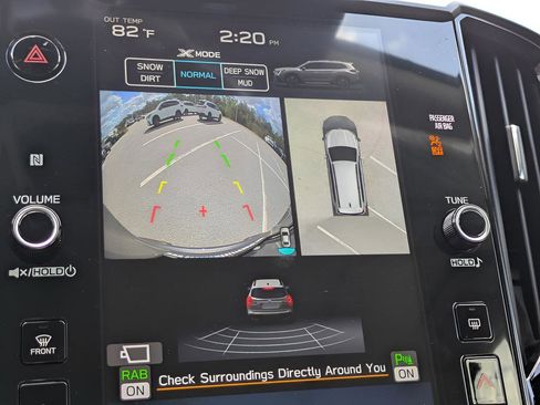 Certified 2025 Subaru Ascent Bronze Edition AWD/4WD image 22