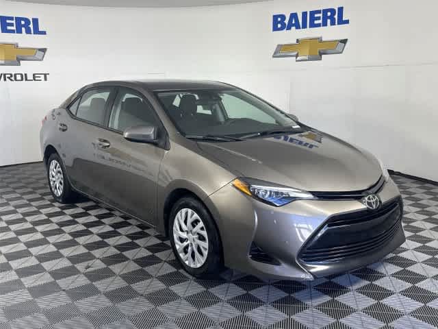 Used 2017 Toyota Corolla LE FWD image 7
