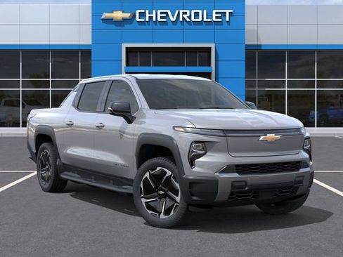 New 2026 Chevrolet Silverado EV LT w/ Premium Package AWD/4WD image 7