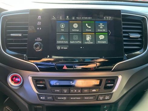 Certified 2022 Honda Pilot Special Edition image 26