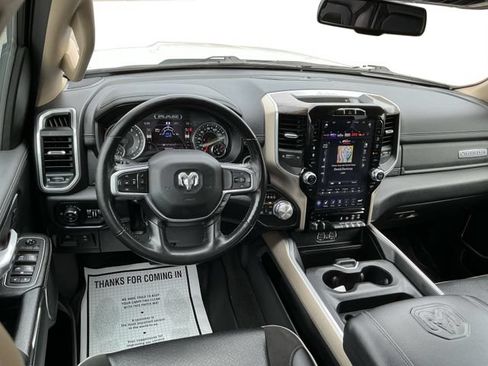 Used 2020 RAM 1500 Laramie AWD/4WD image 31