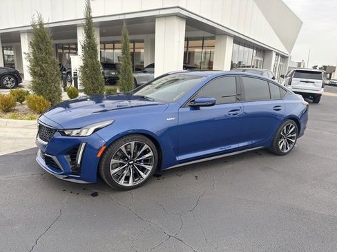 Certified 2022 Cadillac CT5 V Blackwing image 4