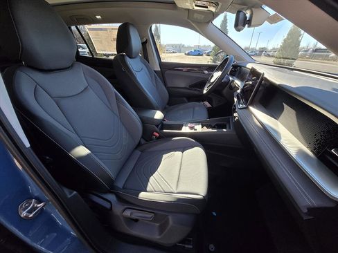 New 2026 Volkswagen Tiguan SE image 10