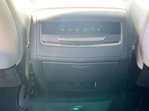 New 2026 Cadillac Escalade ESV Platinum Luxury image 32