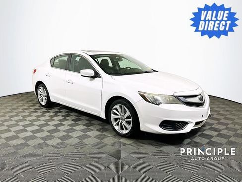 Used 2018 Acura ILX image 1
