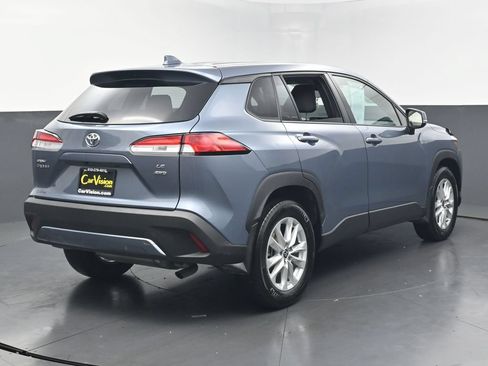 Used 2023 Toyota Corolla Cross LE AWD/4WD image 44