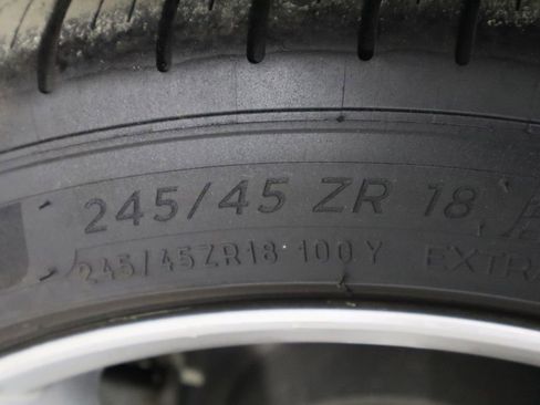 Used 2009 Nissan 370Z Touring image 33