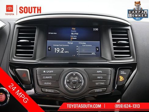 Used 2020 Nissan Pathfinder S AWD/4WD image 13