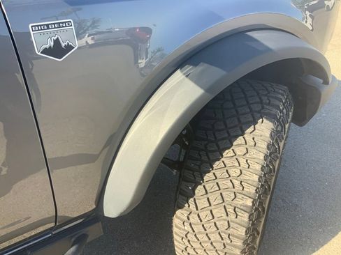 Used 2024 Ford Bronco Big Bend w/ Sasquatch Package AWD/4WD image 12