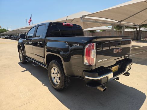 Used 2017 GMC Canyon SLT w/ Driver Alert Package AWD/4WD image 5