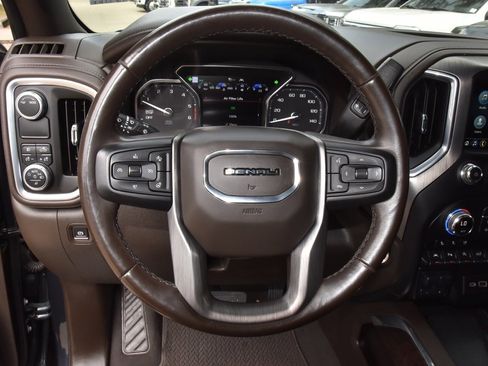 Used 2021 GMC Sierra 1500 Denali w/ Denali Ultimate Package image 22