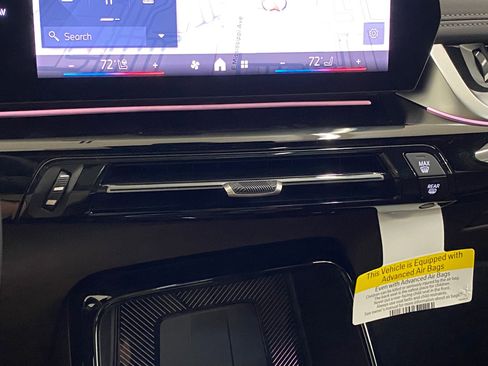 New 2025 BMW X1 xDrive28i w/ Premium Package image 28