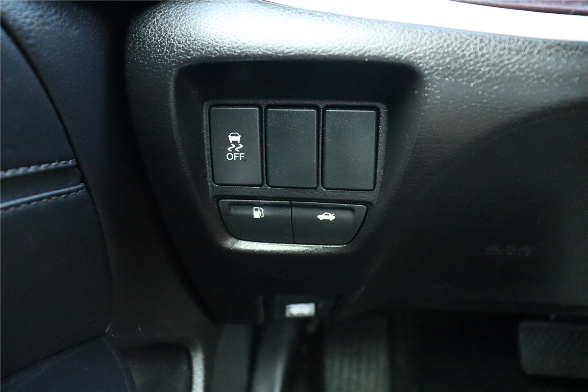 Used 2017 Acura TLX FWD image 28