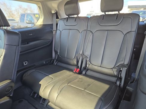 Used 2023 Jeep Grand Cherokee L Limited image 15