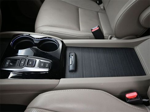 Used 2020 Honda Pilot Elite image 20