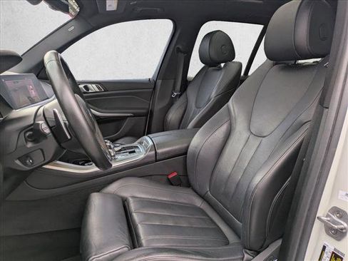 Used 2019 BMW X5 xDrive40i w/ M Sport Package image 16