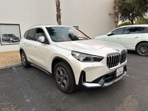 Used 2024 BMW X1 xDrive28i image 2