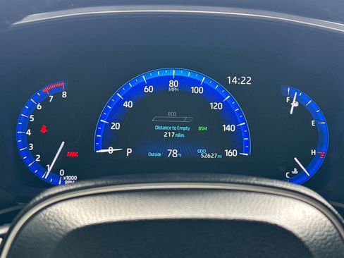 Used 2021 Toyota Corolla XSE image 27